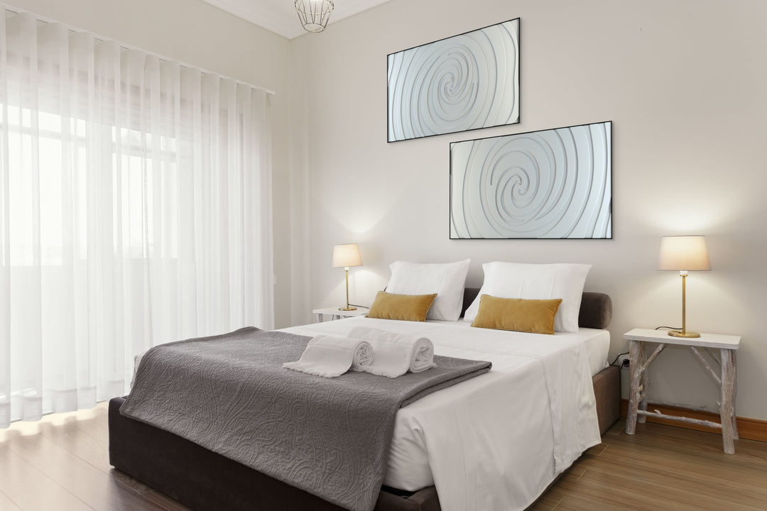 akoestisch schilderij | akoestisch kunstwerk | gebroken wit | 3D | Swirl | Pet vilt | twee | twin | liggend | rechthoekig | moderne slaapkamer