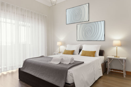 akoestisch schilderij | akoestisch kunstwerk | gebroken wit | 3D | Swirl | Pet vilt | twee | twin | liggend | rechthoekig | moderne slaapkamer